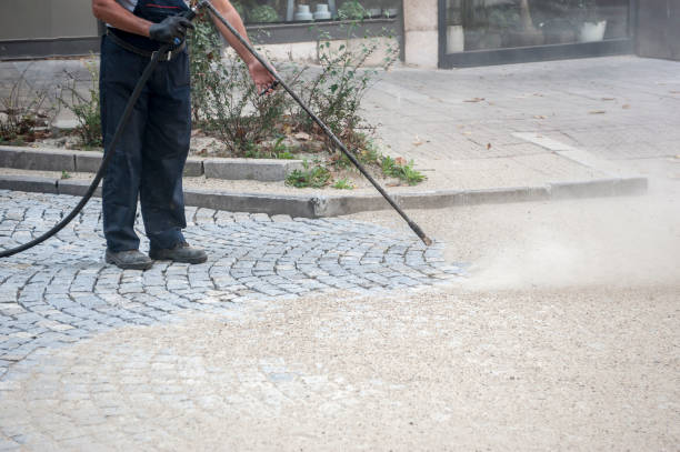 Best Machinery and Equipment Cleaning  in Dike, IA